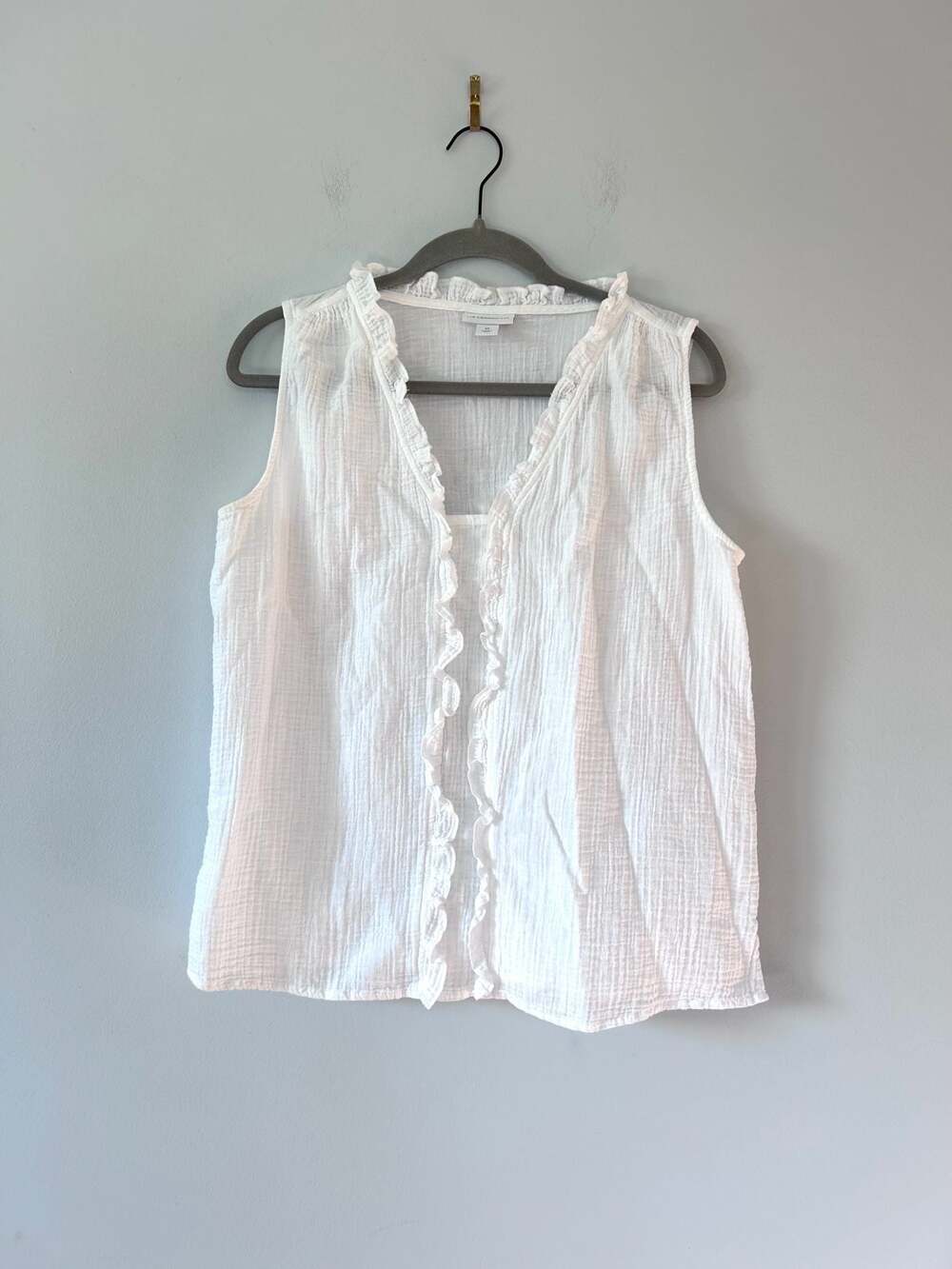 Liz Claiborne White Ruffle Sleeveless Cotton Gauze Blouse Size M - Picture 6 of 7